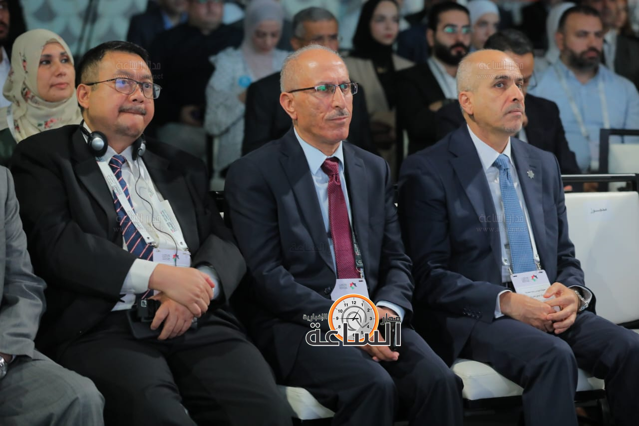 Madar Al-Saa Images 0.4021363714180404