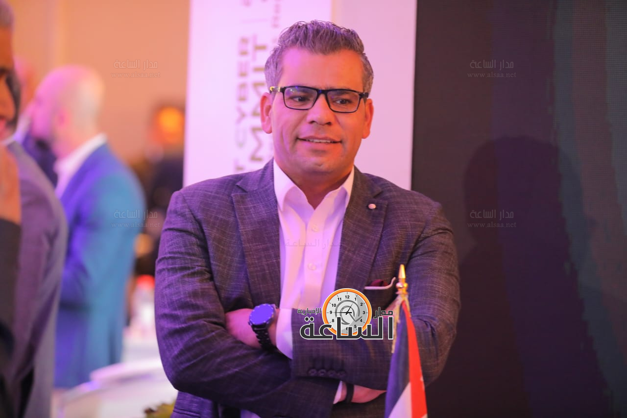 Madar Al-Saa Images 0.9740348097949039