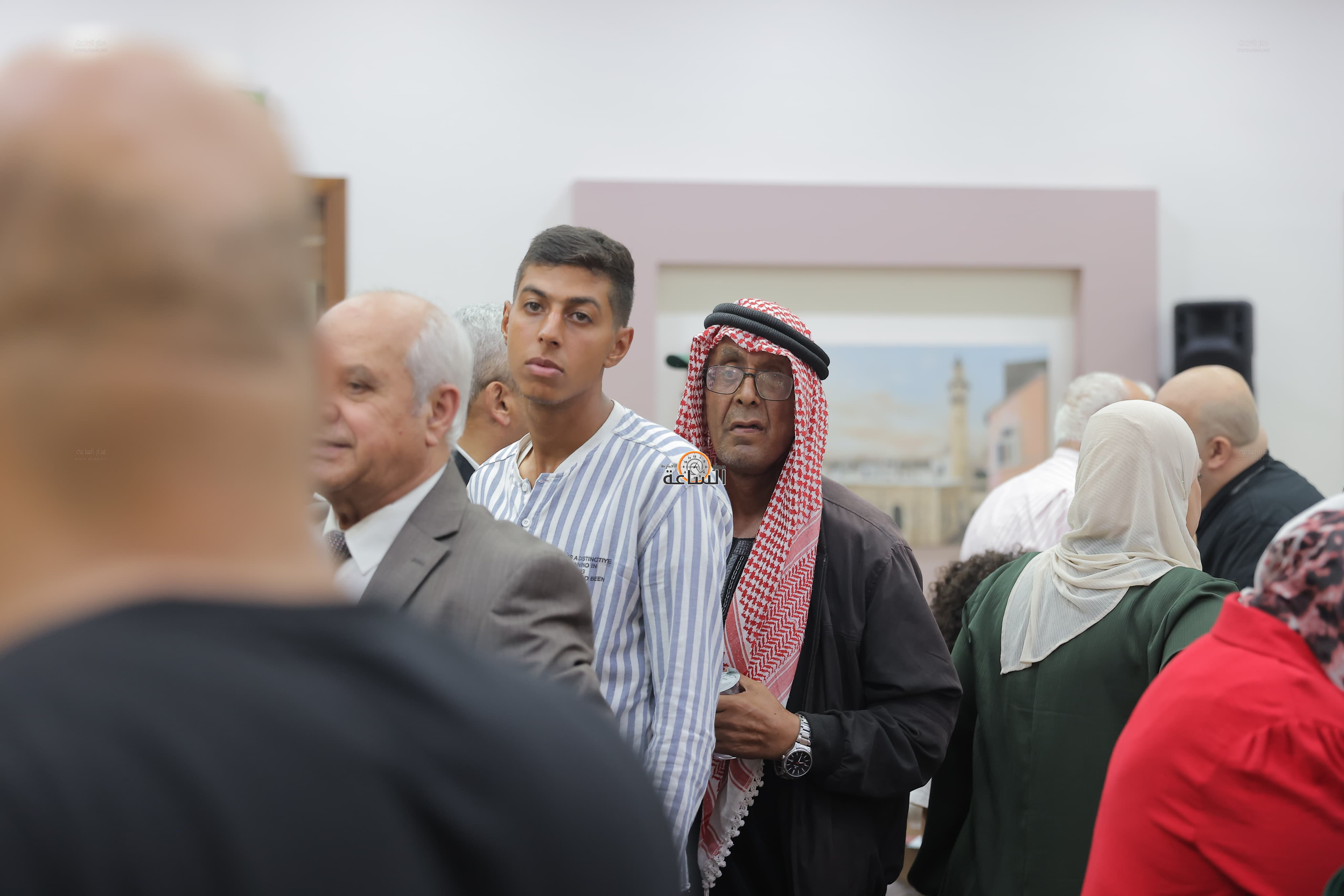 Madar Al-Saa Images 0.6882785416811141