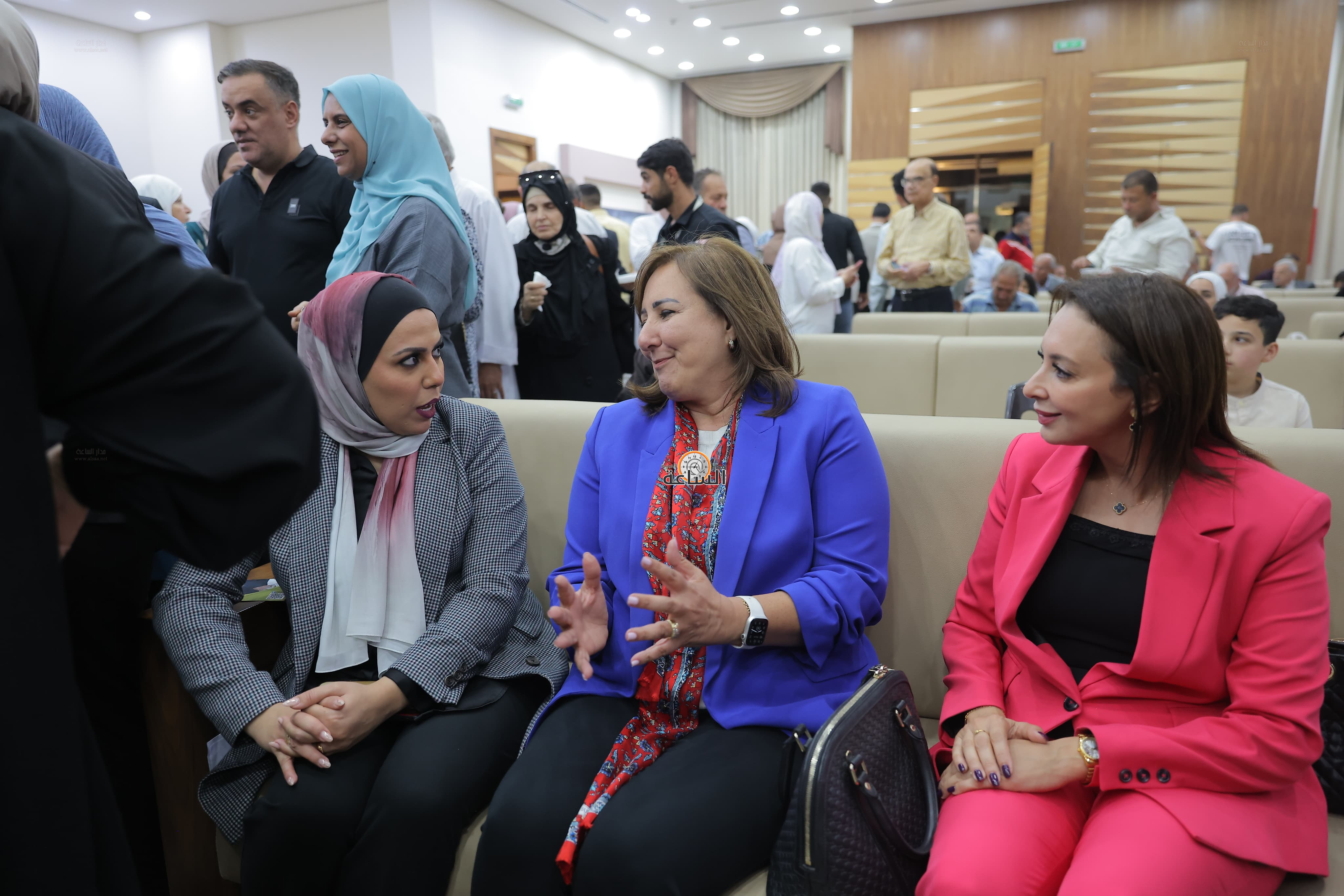 Madar Al-Saa Images 0.17693381022818855