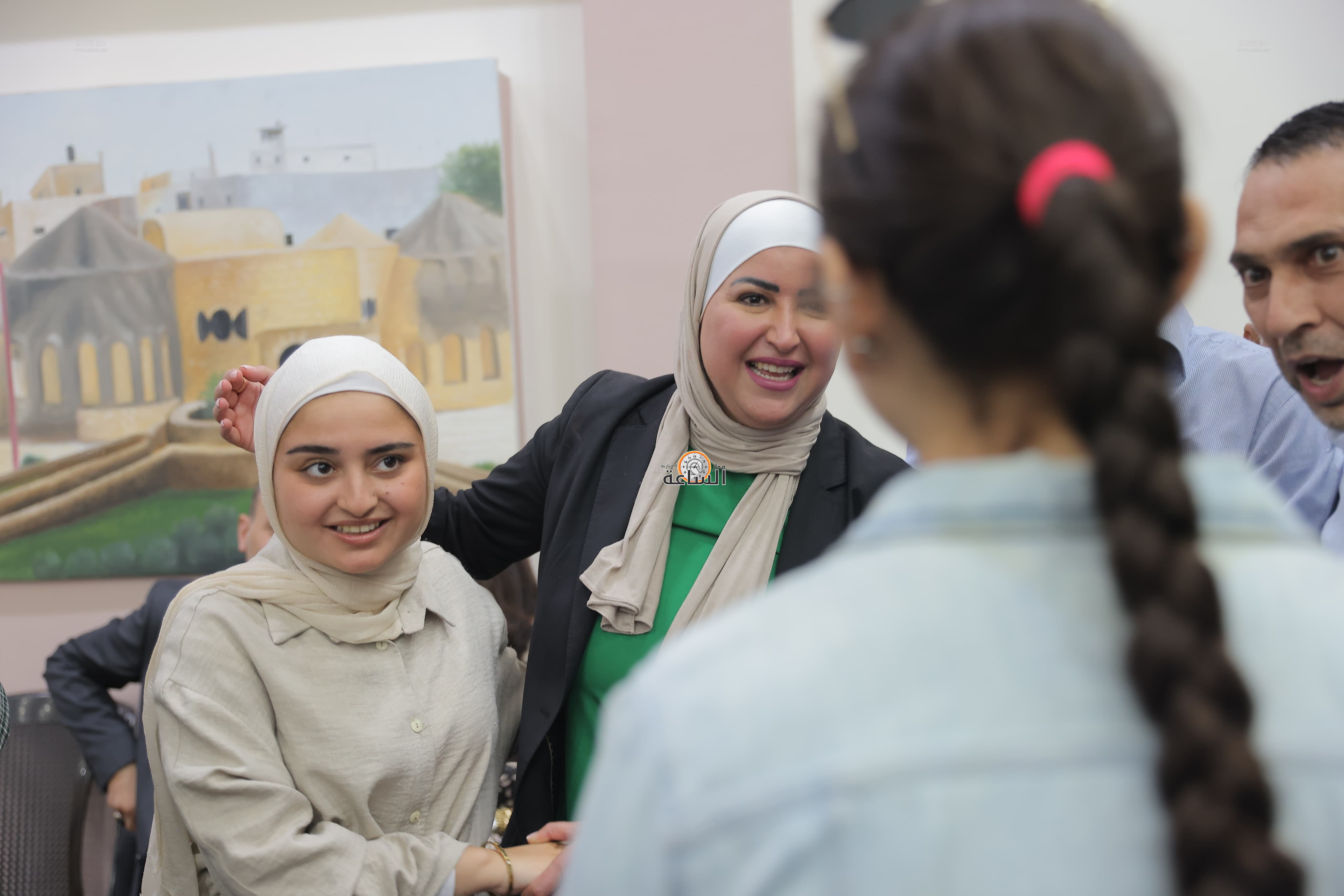 Madar Al-Saa Images 0.1659522012061363