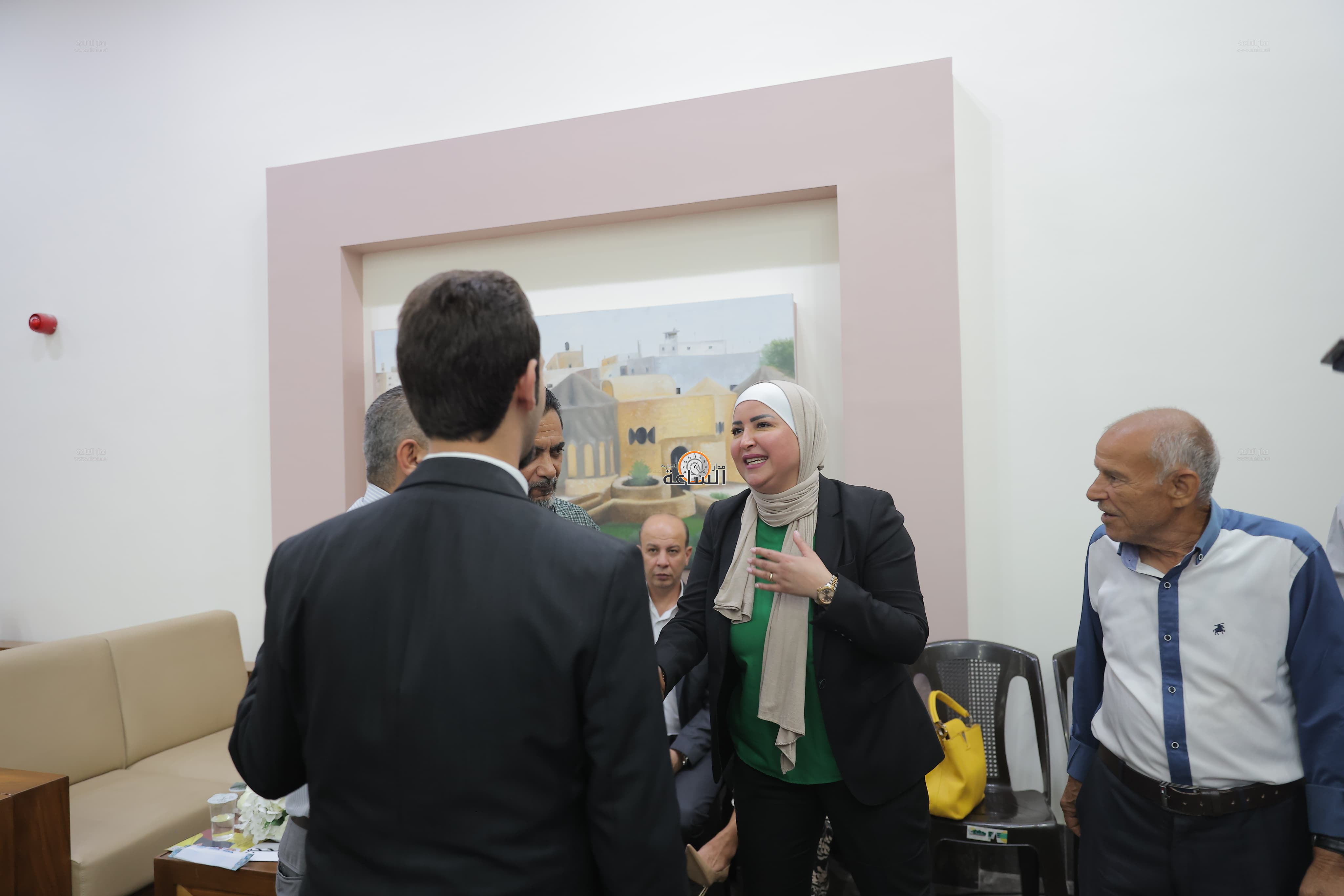 Madar Al-Saa Images 0.5526880458067438