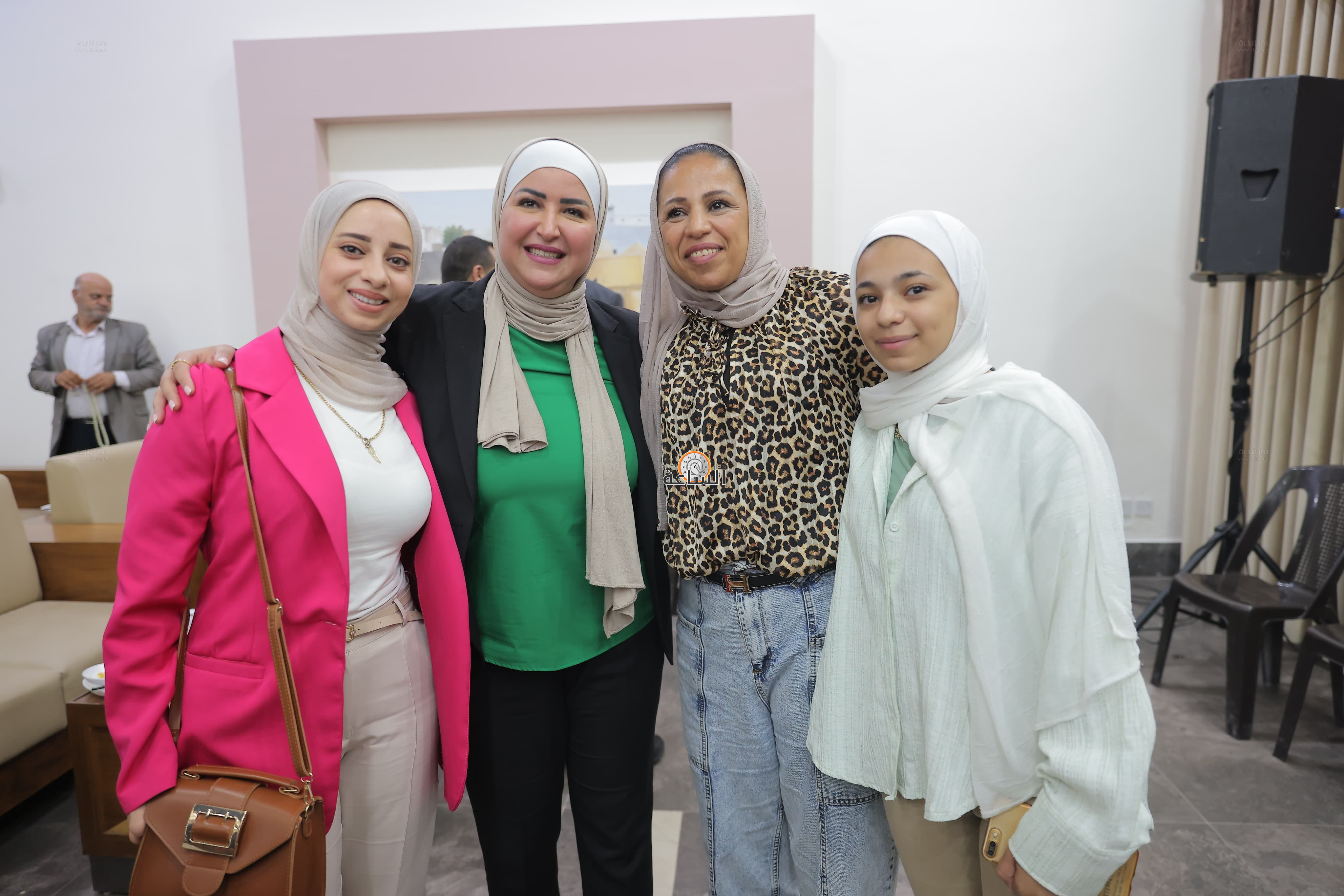 Madar Al-Saa Images 0.5977822396130132