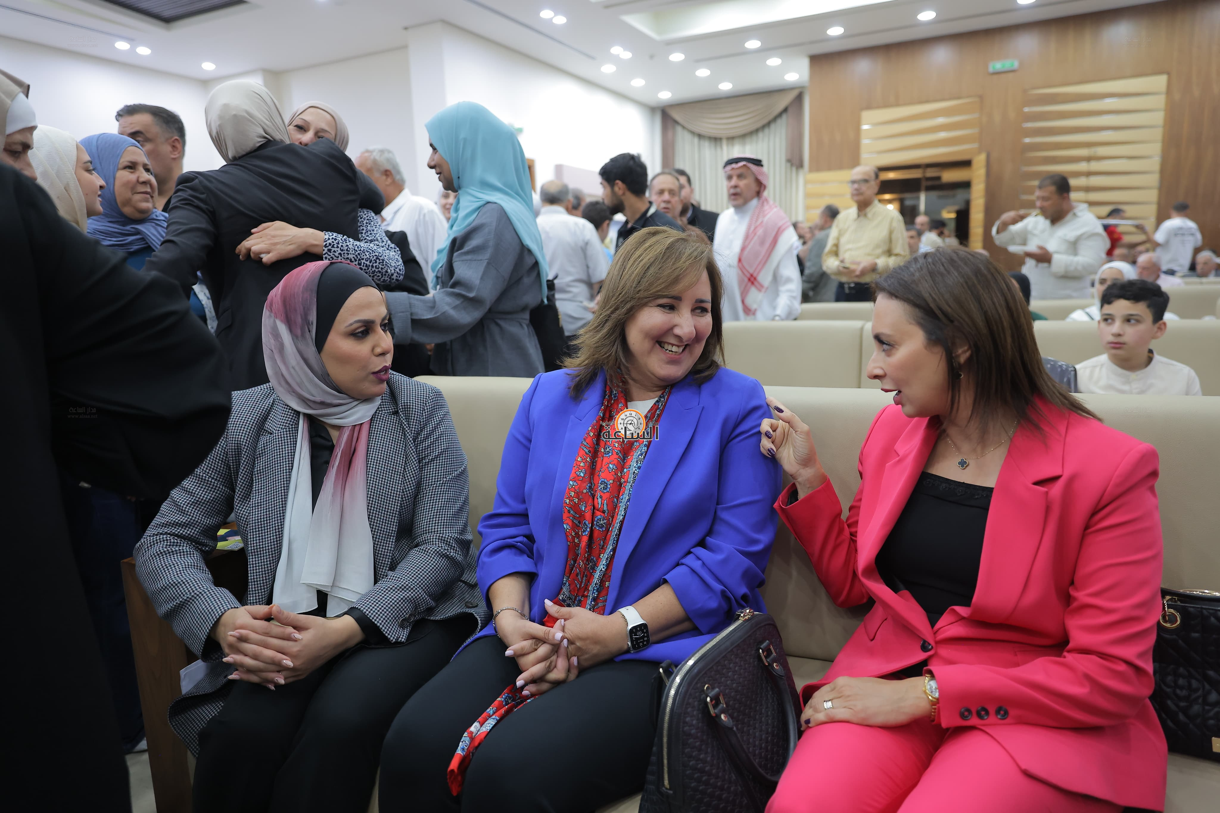 Madar Al-Saa Images 0.689816090148863