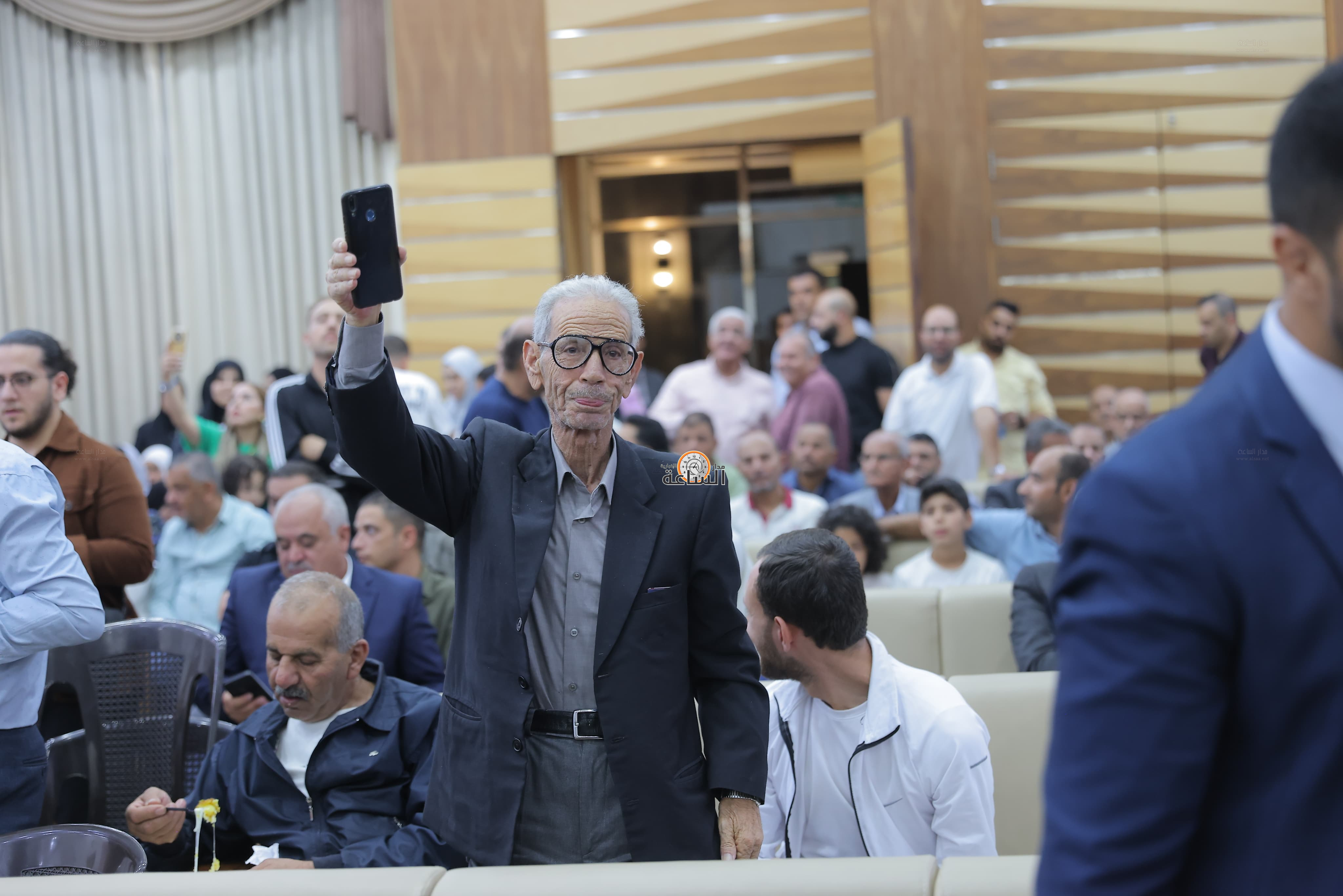 Madar Al-Saa Images 0.9142586038488401