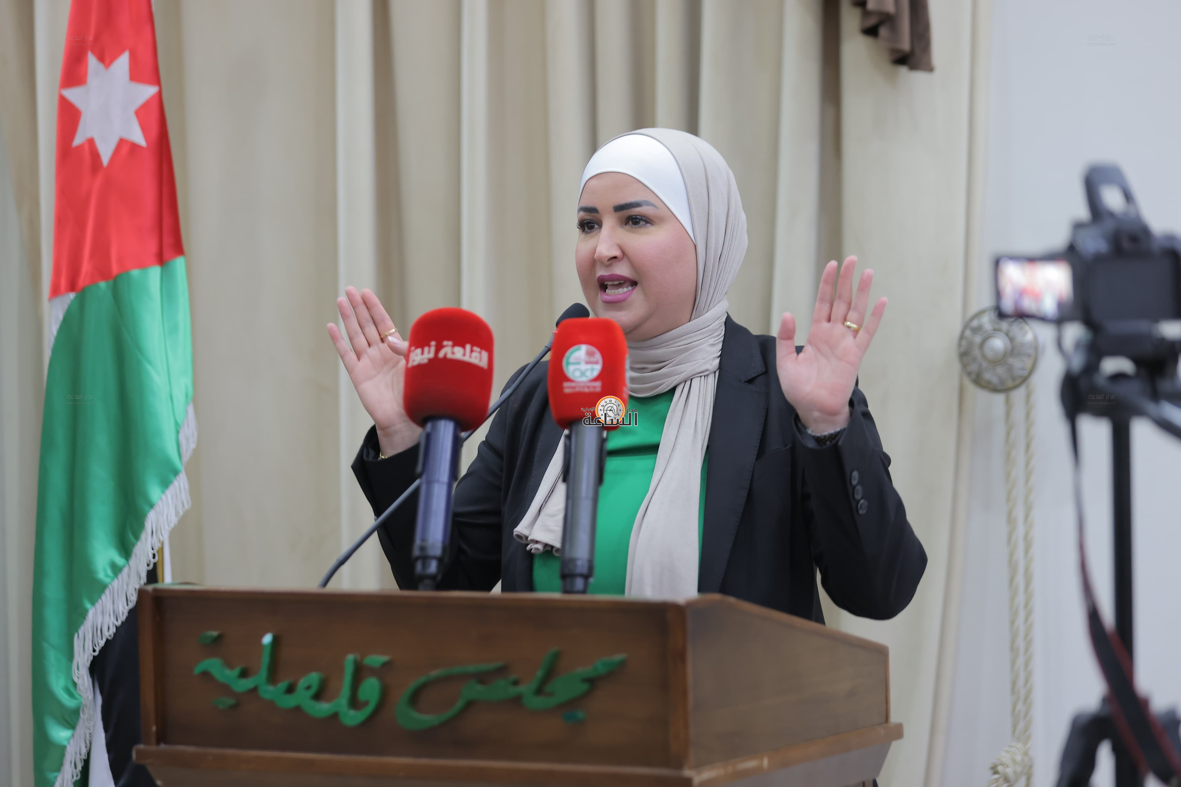 Madar Al-Saa Images 0.873714916013985