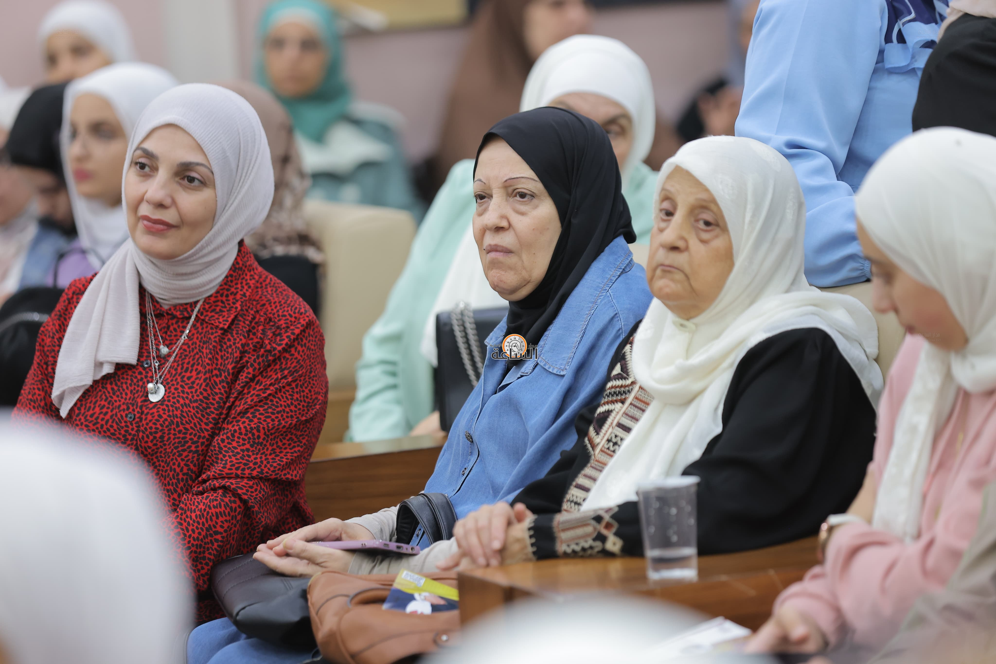 Madar Al-Saa Images 0.3227566057467699