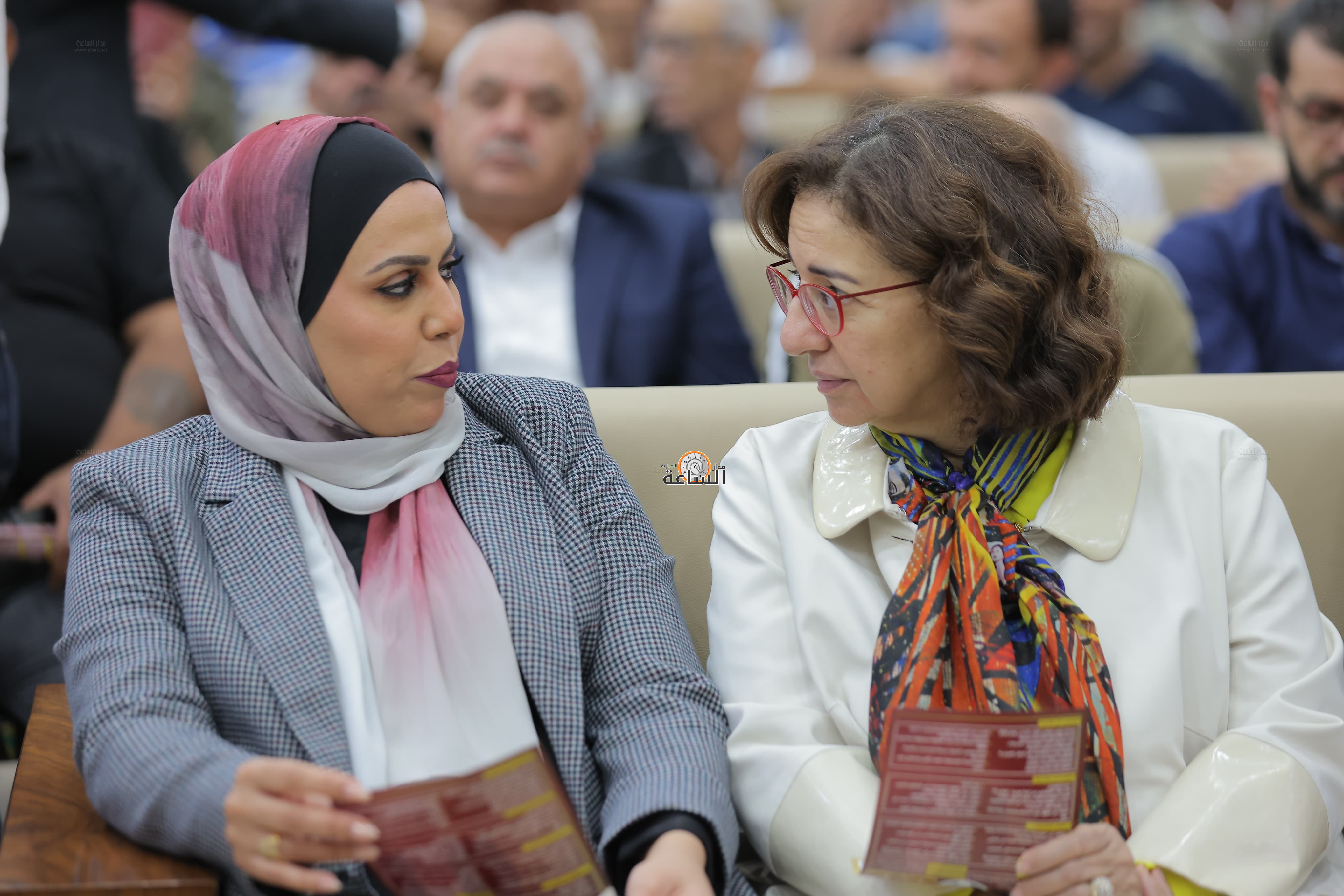 Madar Al-Saa Images 0.26568883512333996