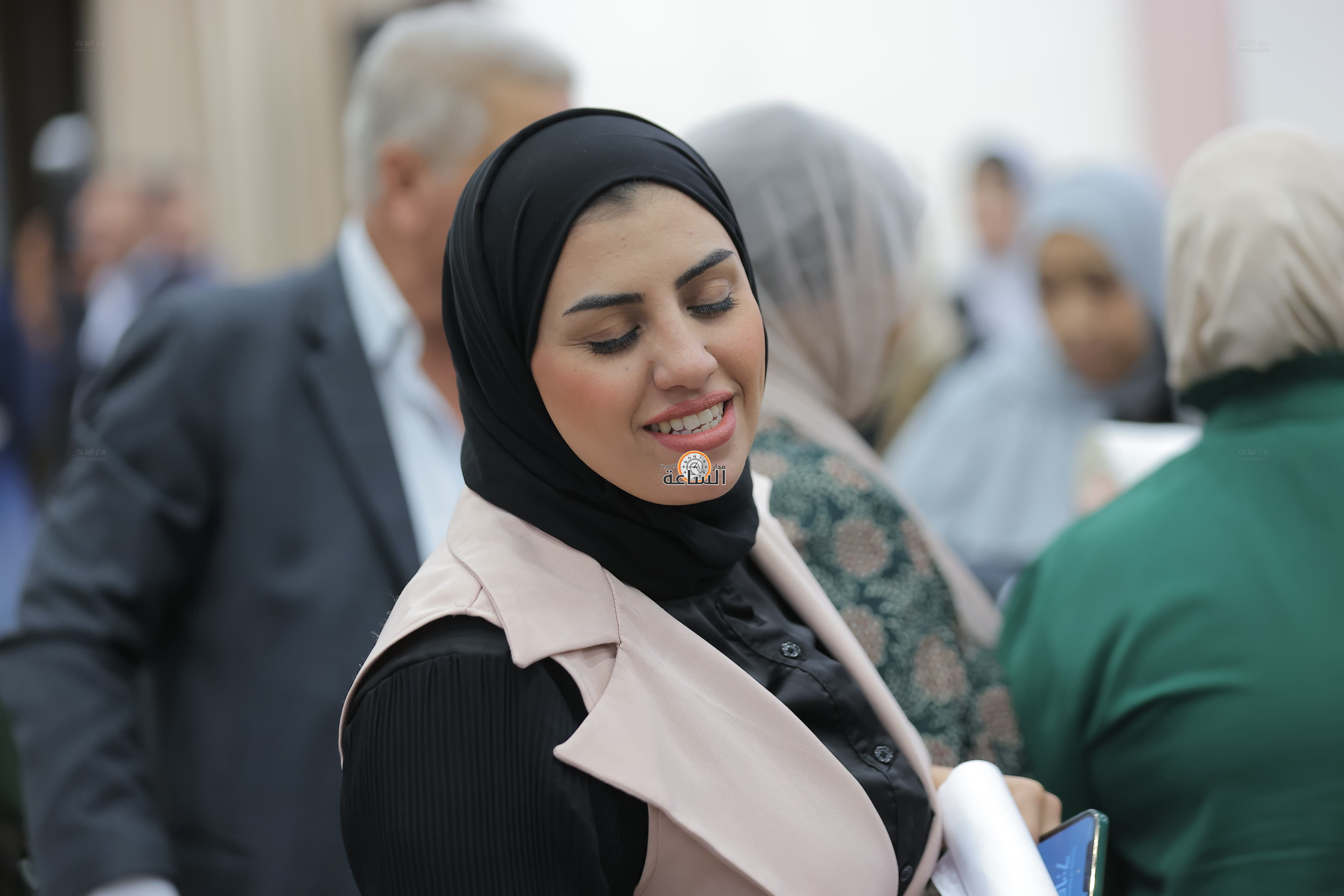 Madar Al-Saa Images 0.6928858783820799