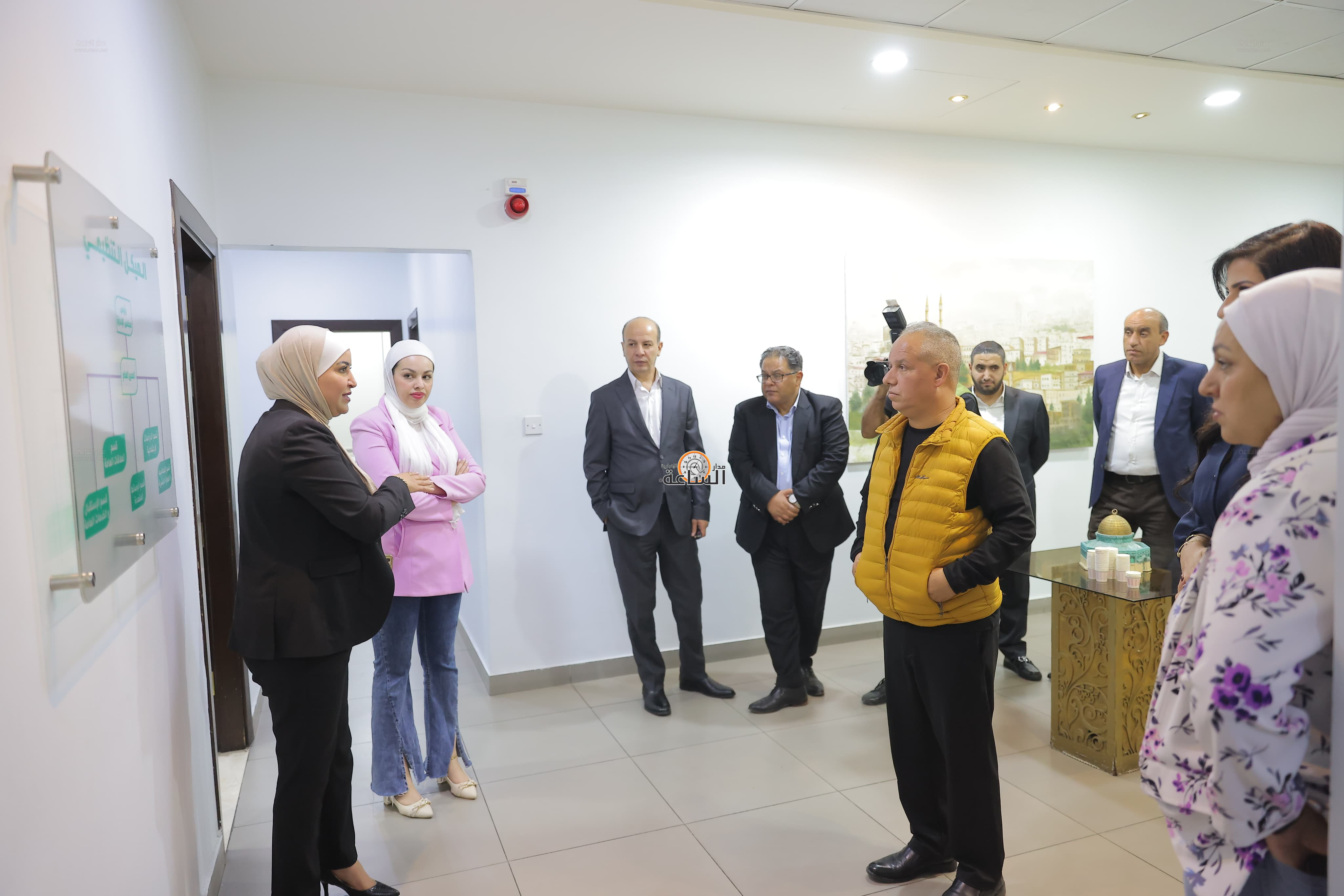 Madar Al-Saa Images 0.8604912517072778