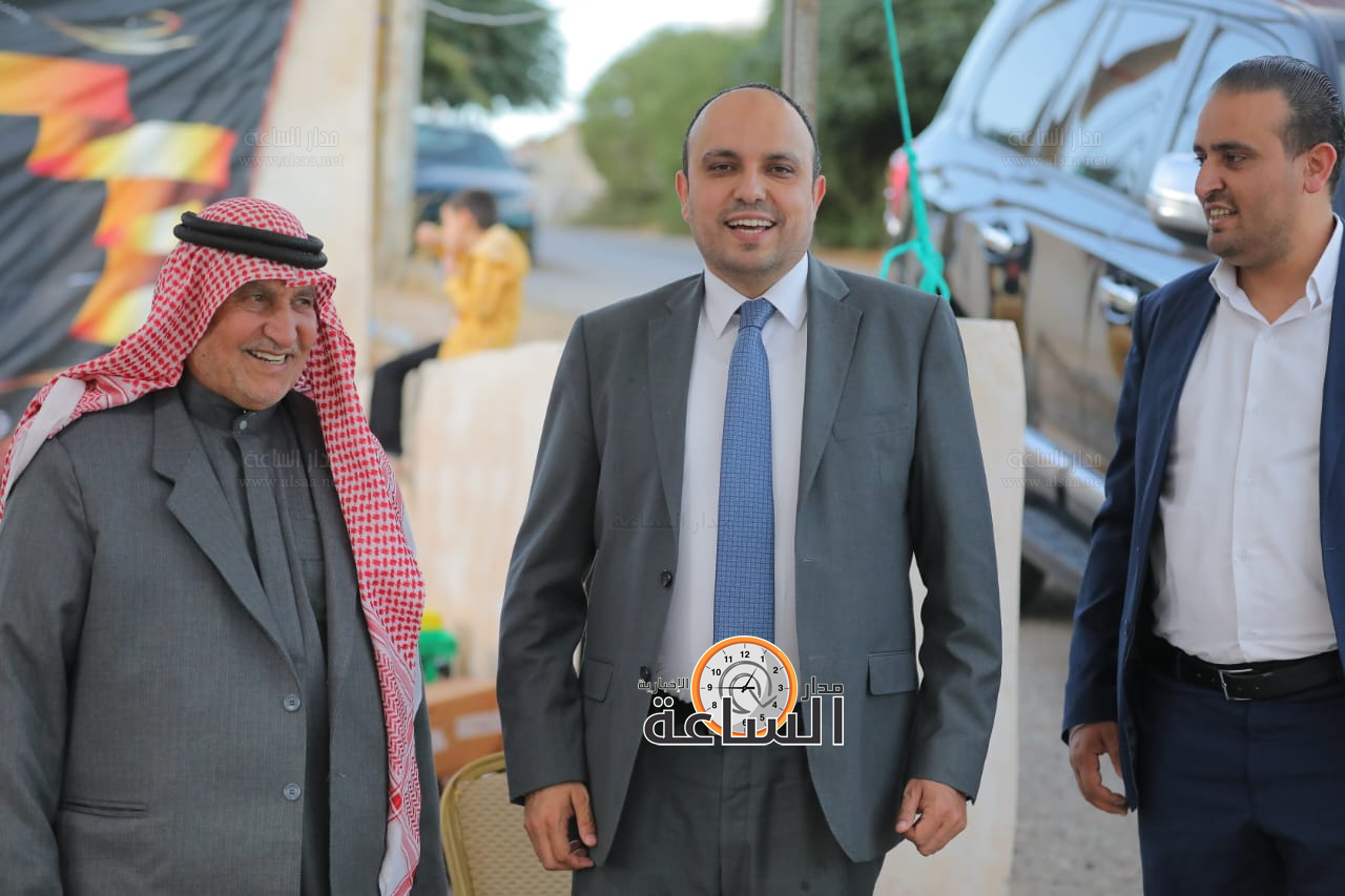 Madar Al-Saa Images 0.7111574752478673