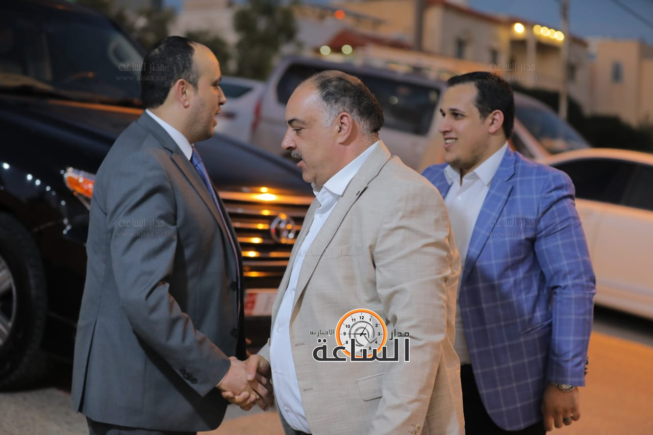 Madar Al-Saa Images 0.7497444149531782