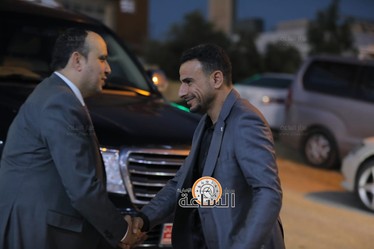 Madar Al-Saa Images 0.2045118749040693