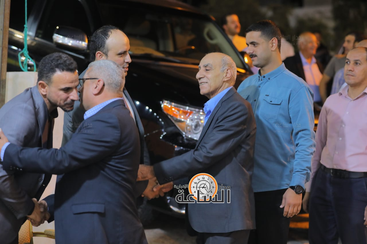 Madar Al-Saa Images 0.1461094305712256