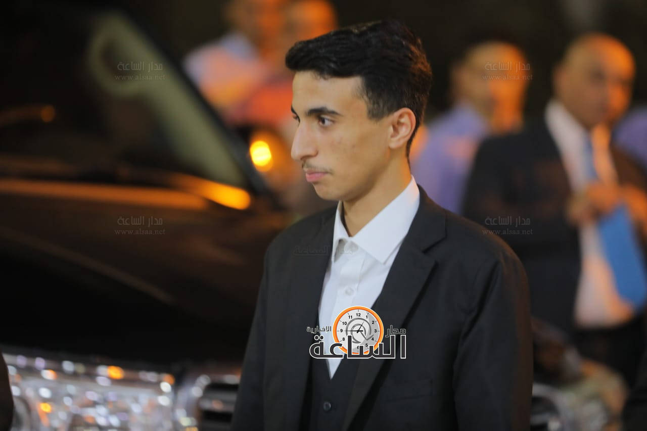 Madar Al-Saa Images 0.32724726846930485