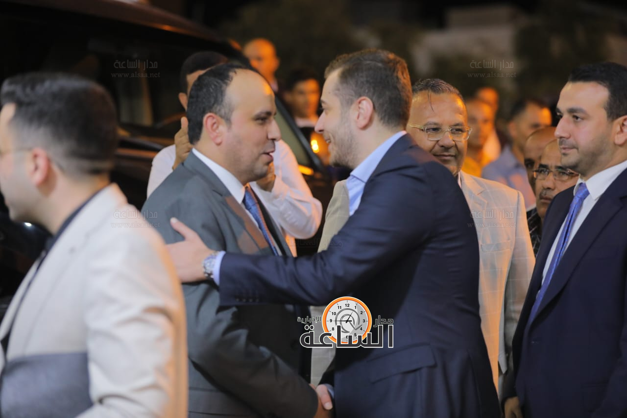 Madar Al-Saa Images 0.6176100479275886