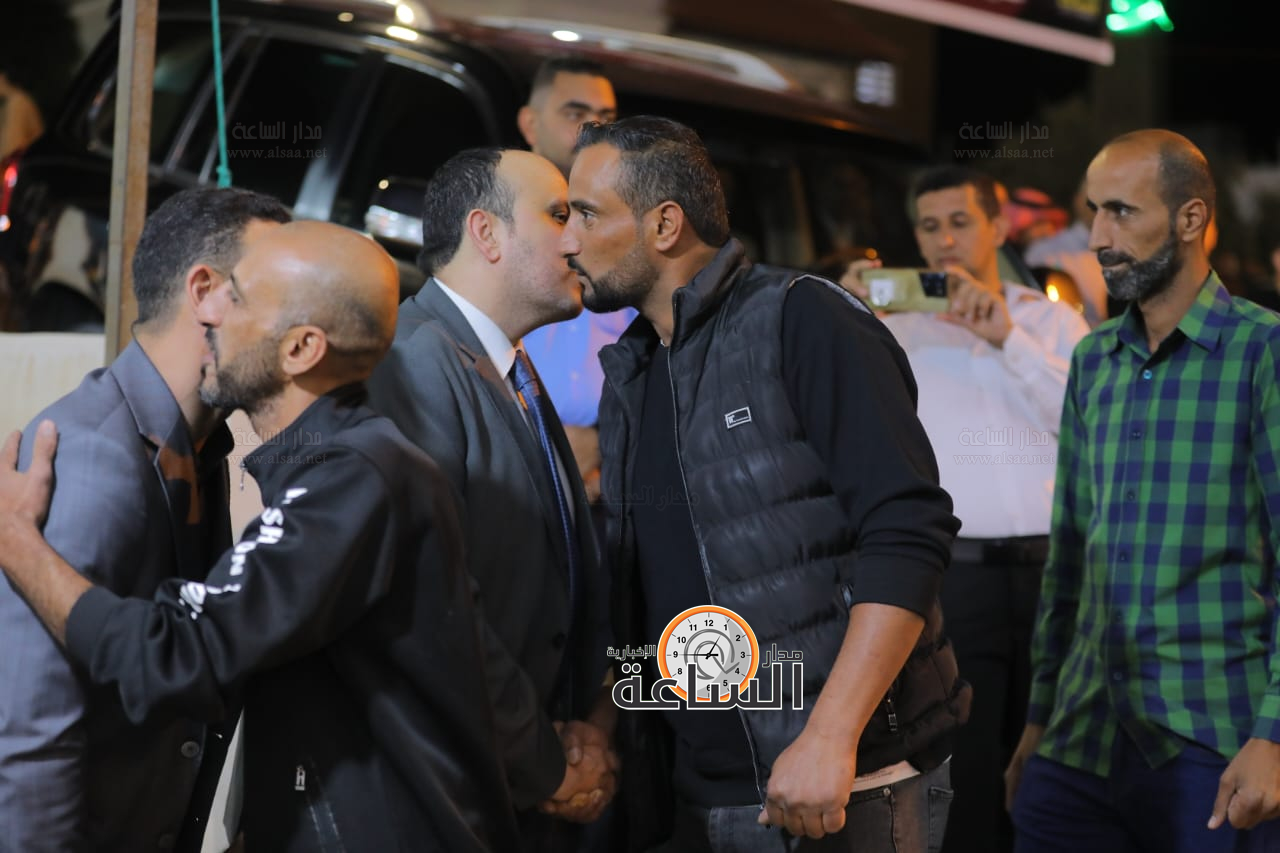 Madar Al-Saa Images 0.8569499326453063