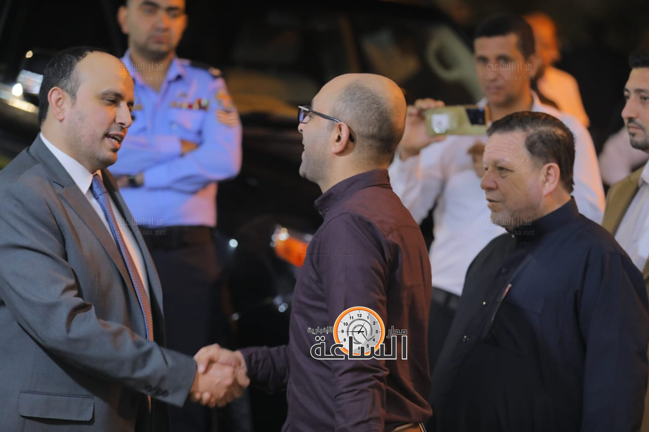 Madar Al-Saa Images 0.8759773110967823