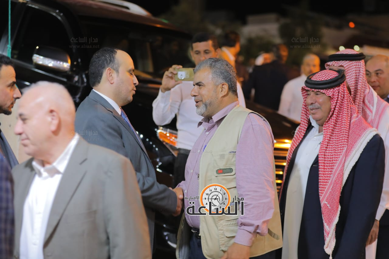 Madar Al-Saa Images 0.7687109404277002