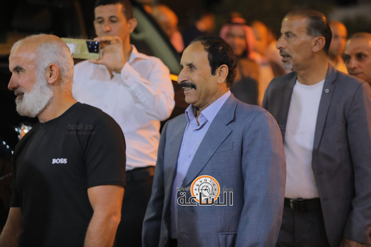 Madar Al-Saa Images 0.056576561196625574