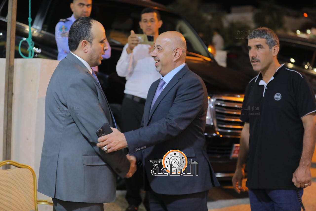 Madar Al-Saa Images 0.6860112345547846