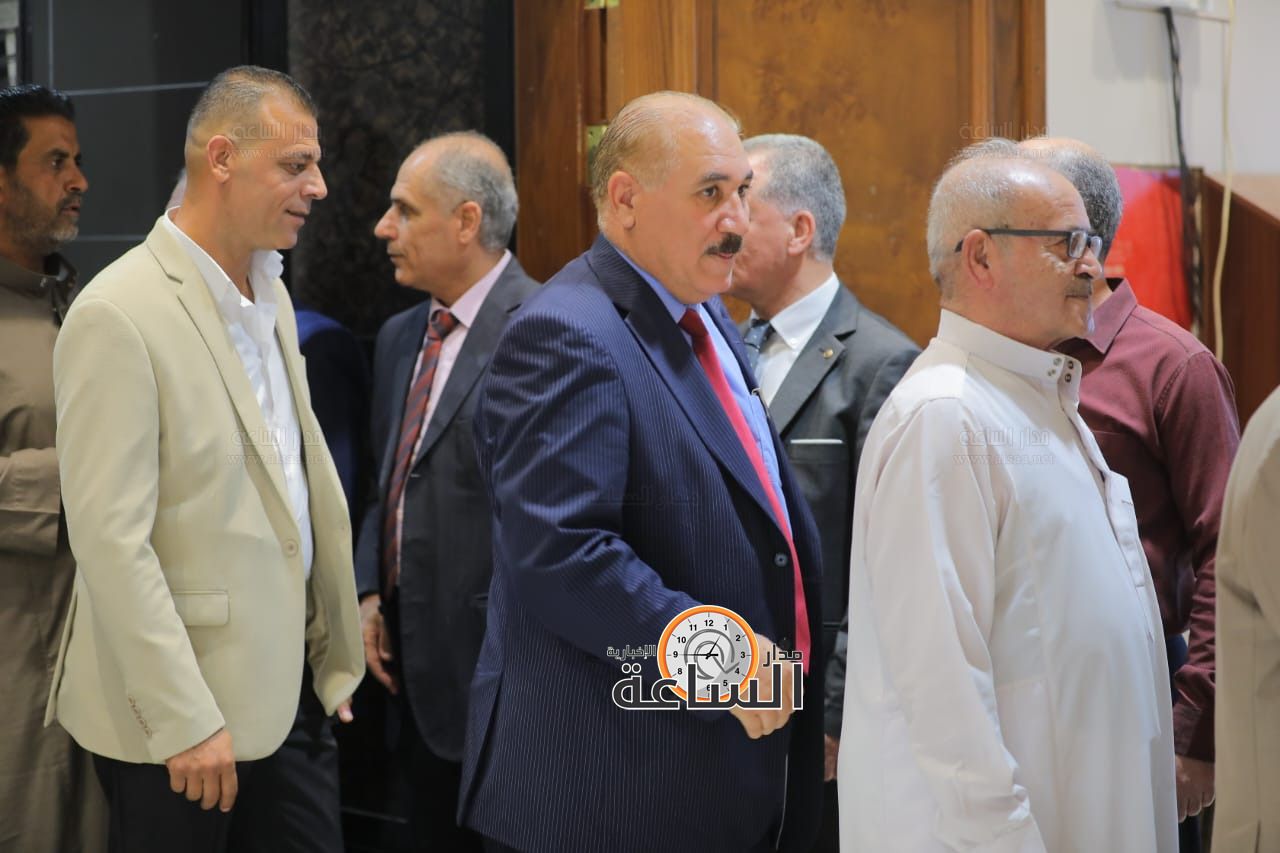 Madar Al-Saa Images 0.2790806435286963