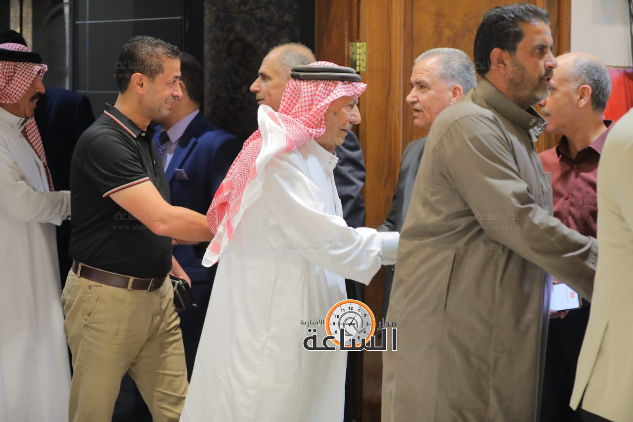 Madar Al-Saa Images 0.30139756310534627