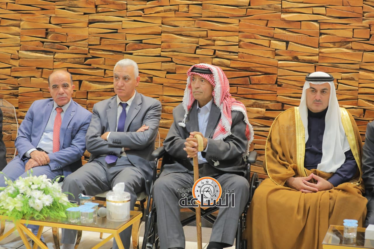 Madar Al-Saa Images 0.10220257480931205