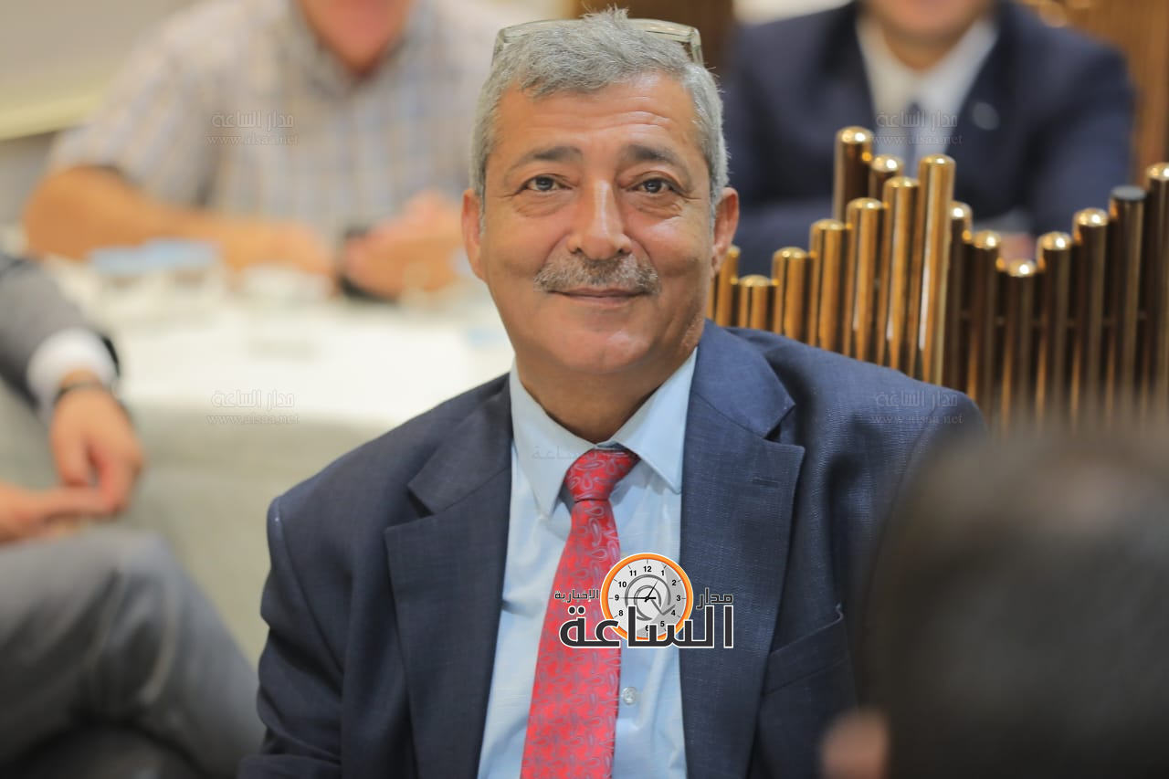 Madar Al-Saa Images 0.08654560599290195