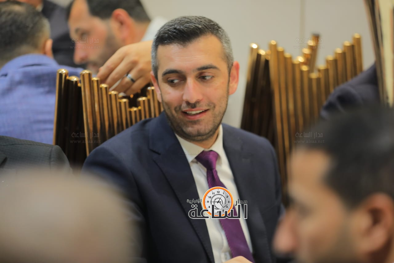 Madar Al-Saa Images 0.17135335382636807