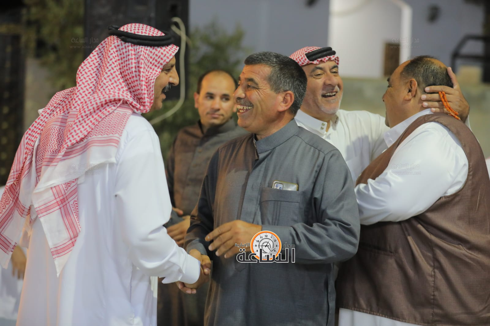 Madar Al-Saa Images 0.14435086424710408