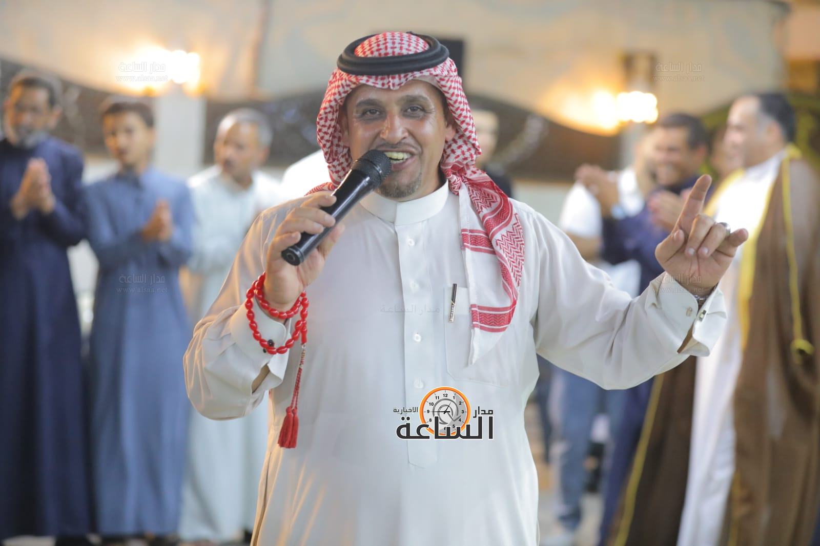 Madar Al-Saa Images 0.4427747332893692