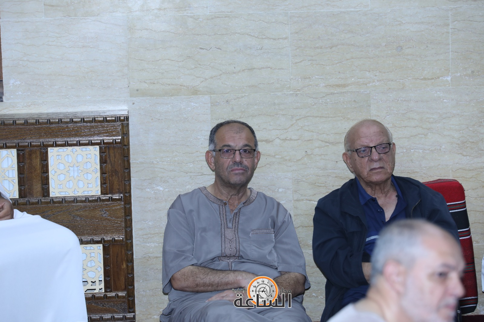 Madar Al-Saa Images 0.393659000544621