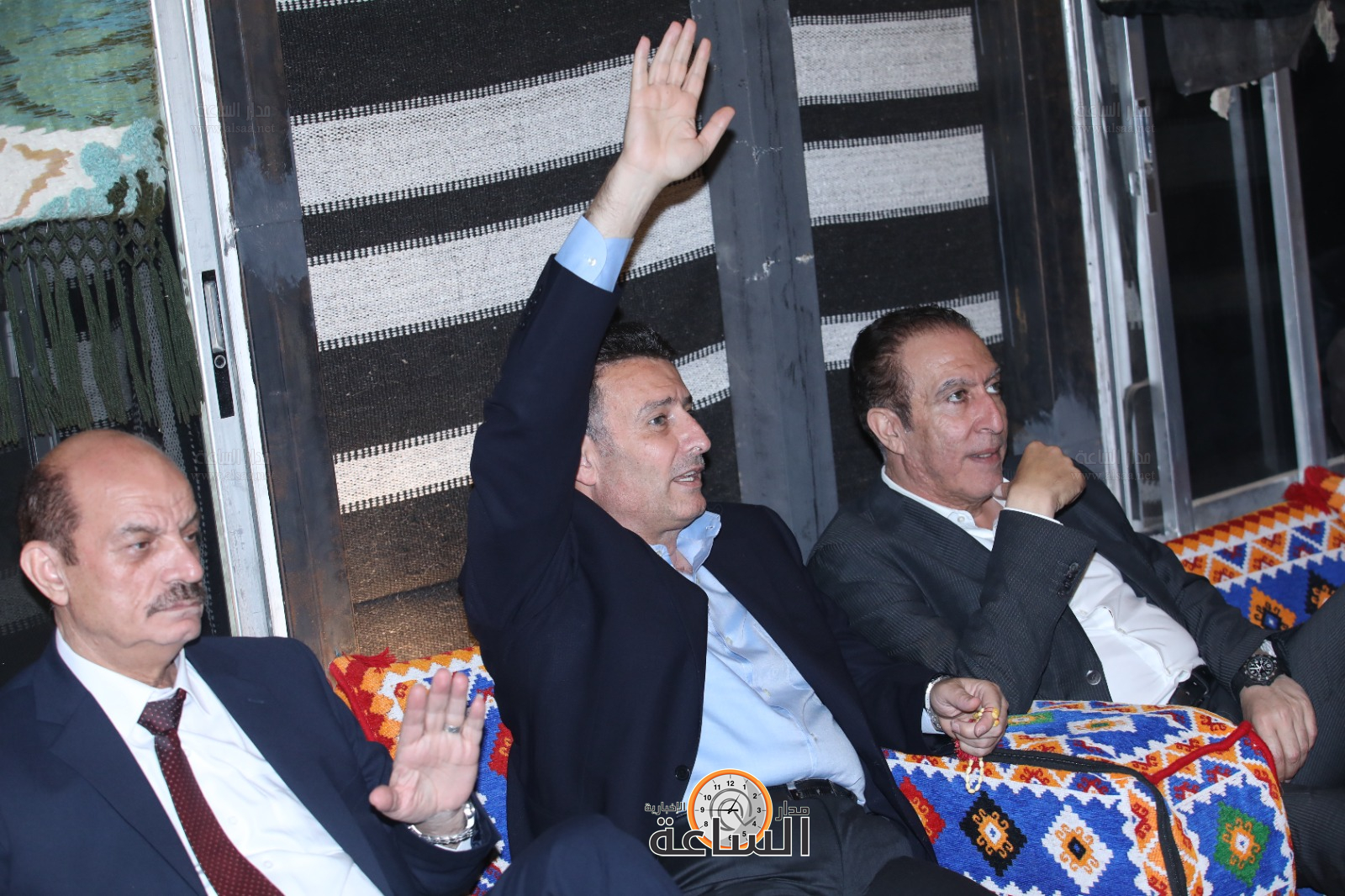 Madar Al-Saa Images 0.8931873173046938