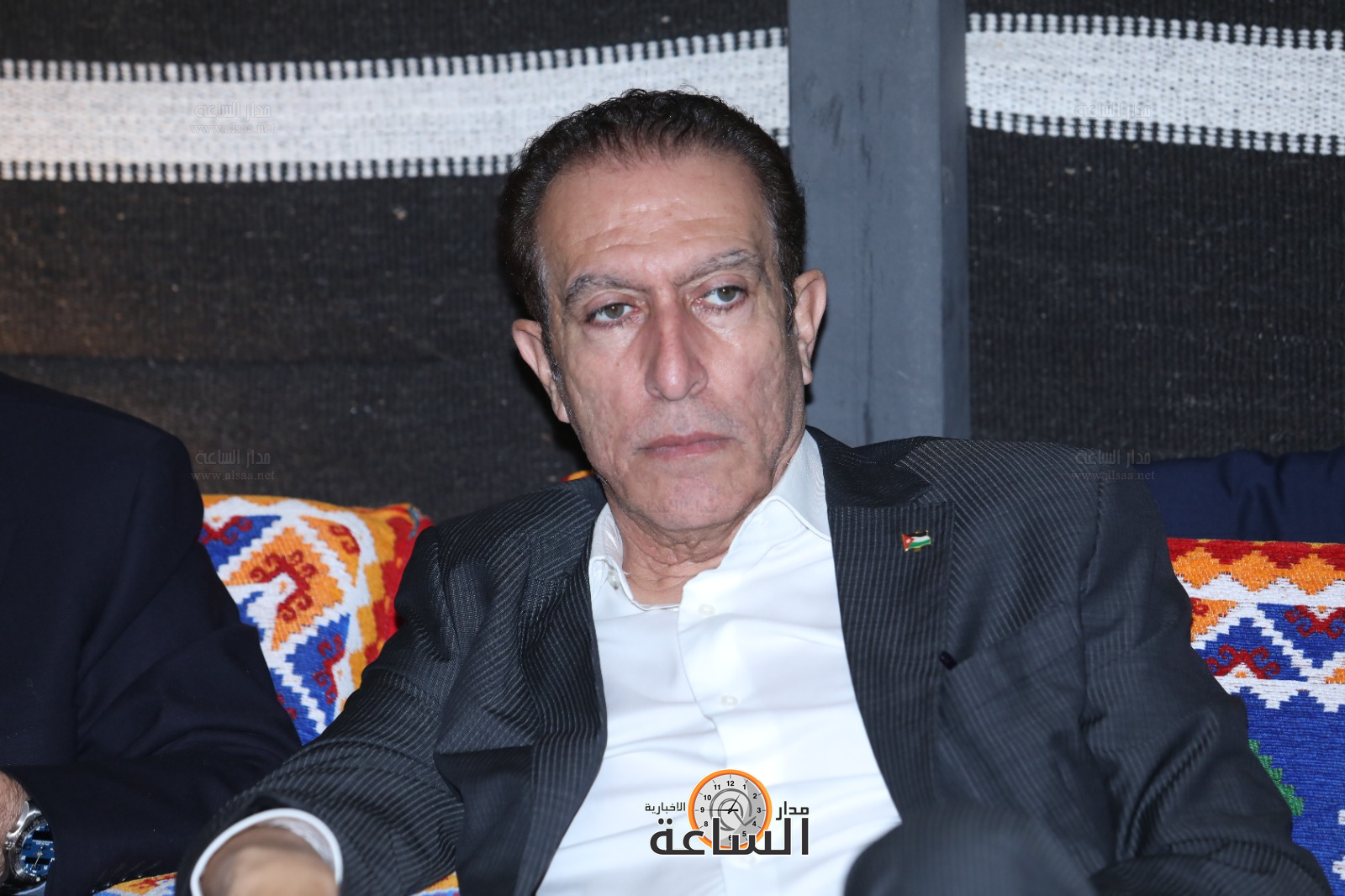 Madar Al-Saa Images 0.016216641452412084