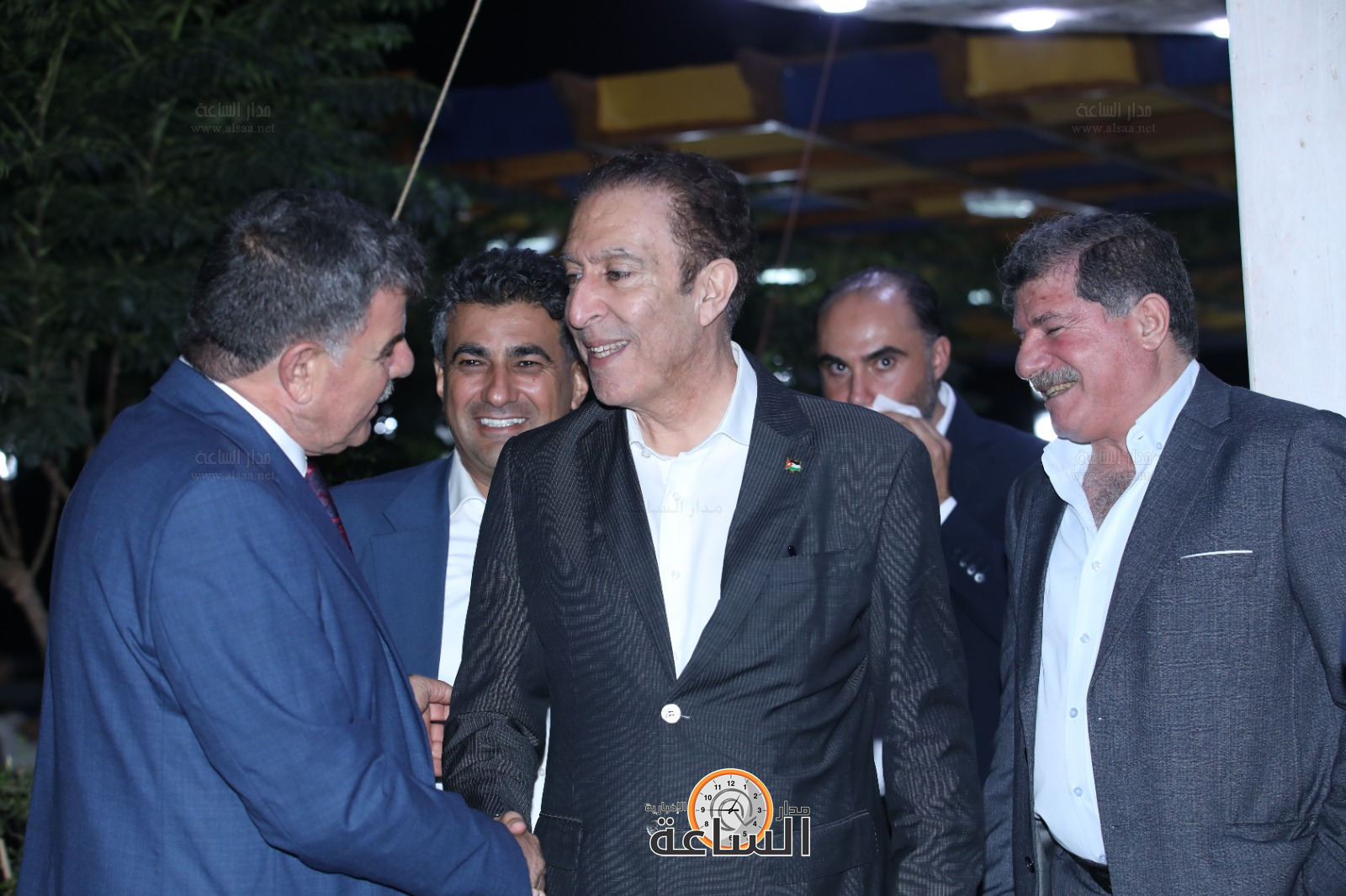 Madar Al-Saa Images 0.4013214391377