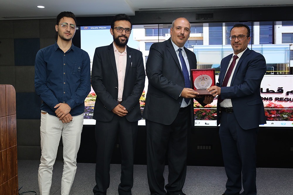 Madar Al-Saa Images 0.9060833905251016