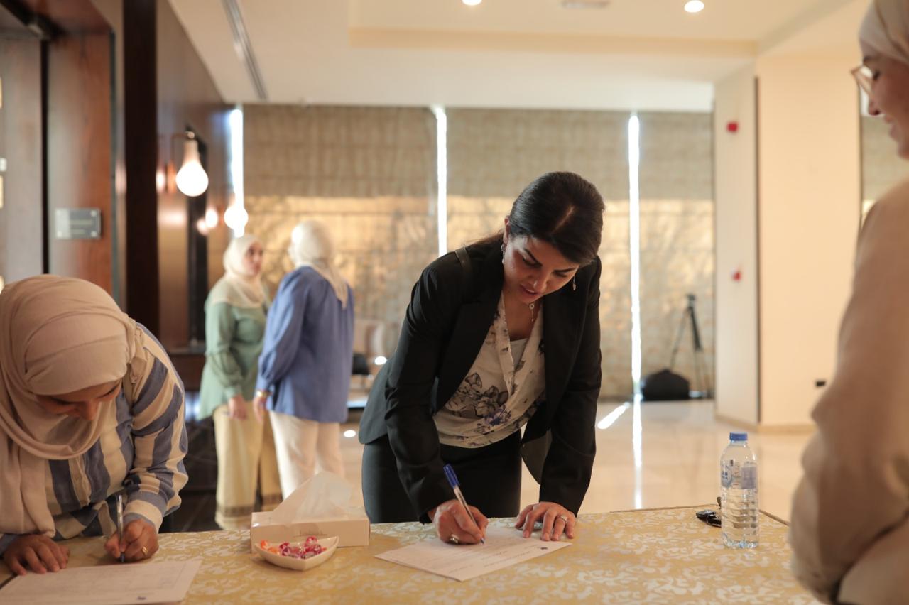 Madar Al-Saa Images 0.3108471945627185