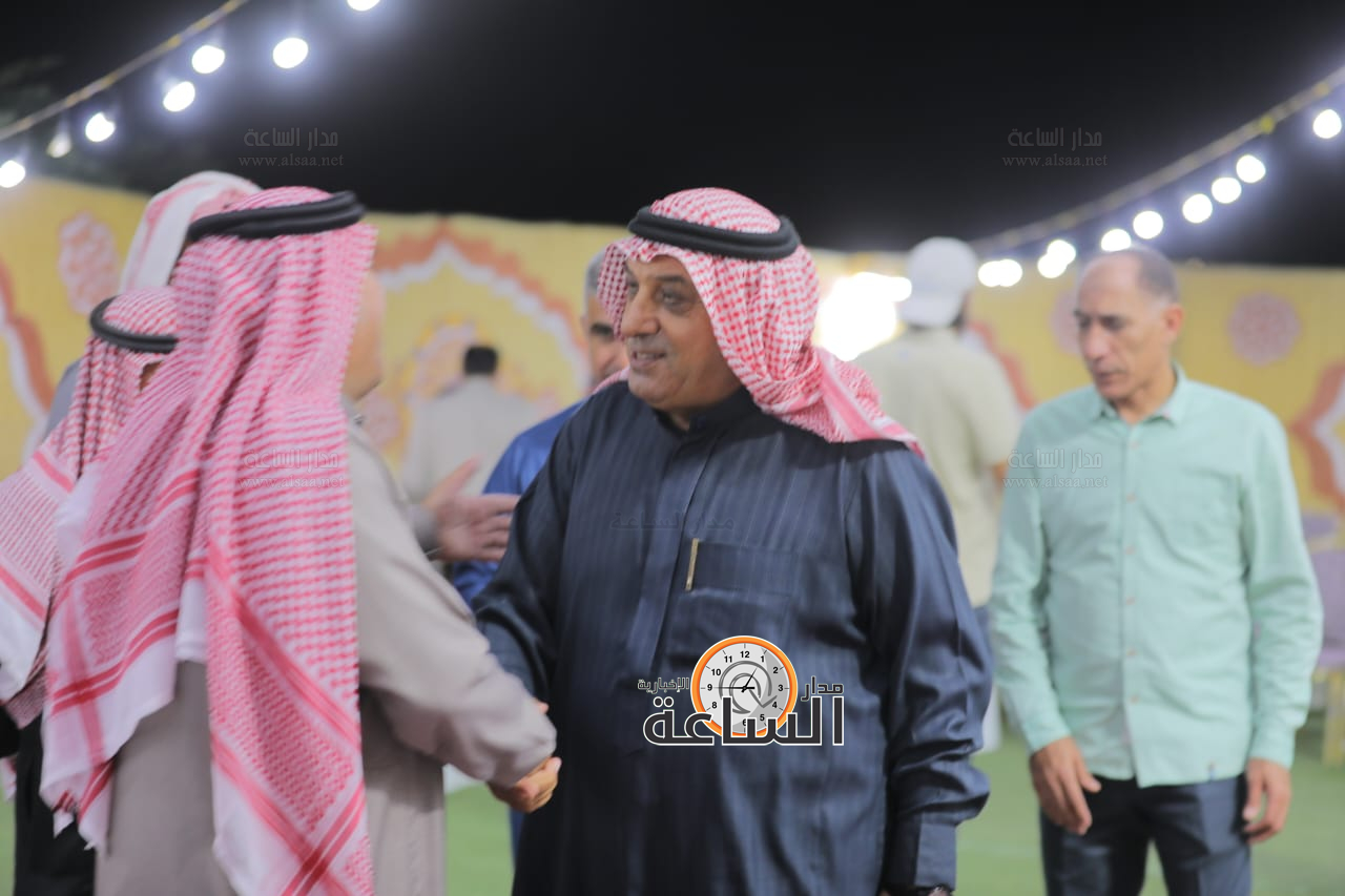 Madar Al-Saa Images 0.49943455541159976