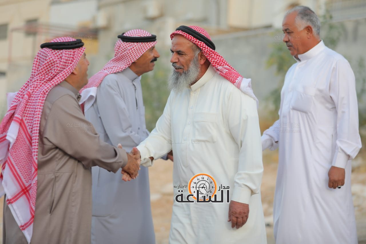 Madar Al-Saa Images 0.024428015839464967