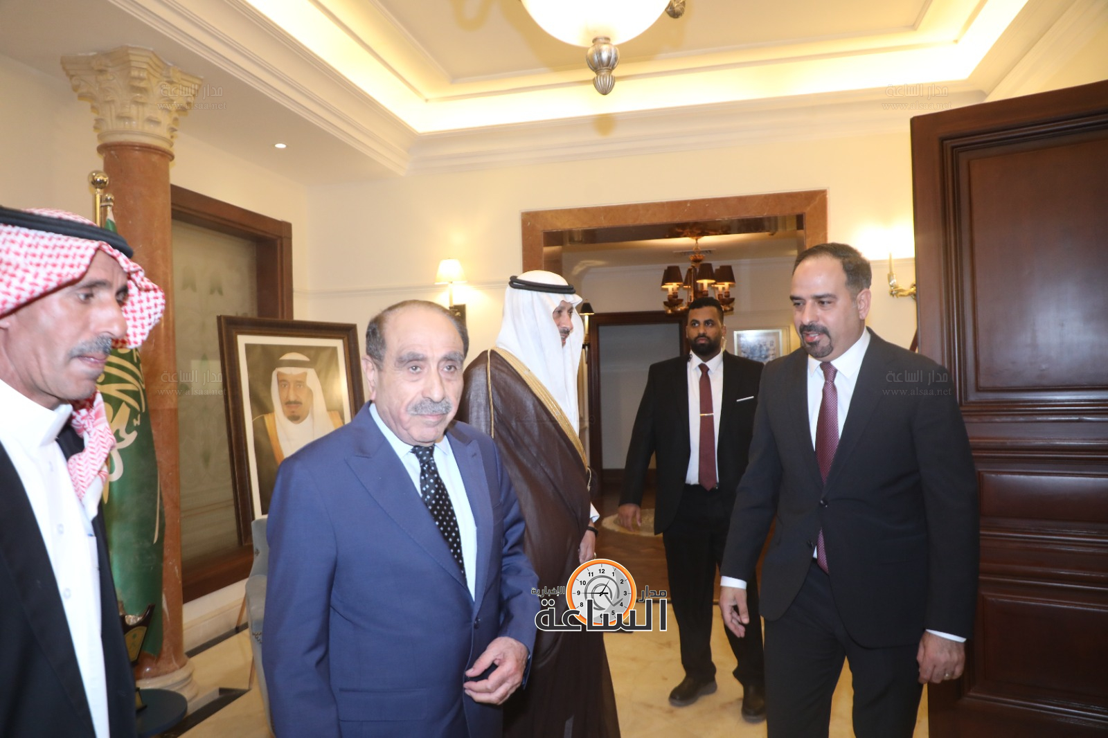 Madar Al-Saa Images 0.2148393151637209