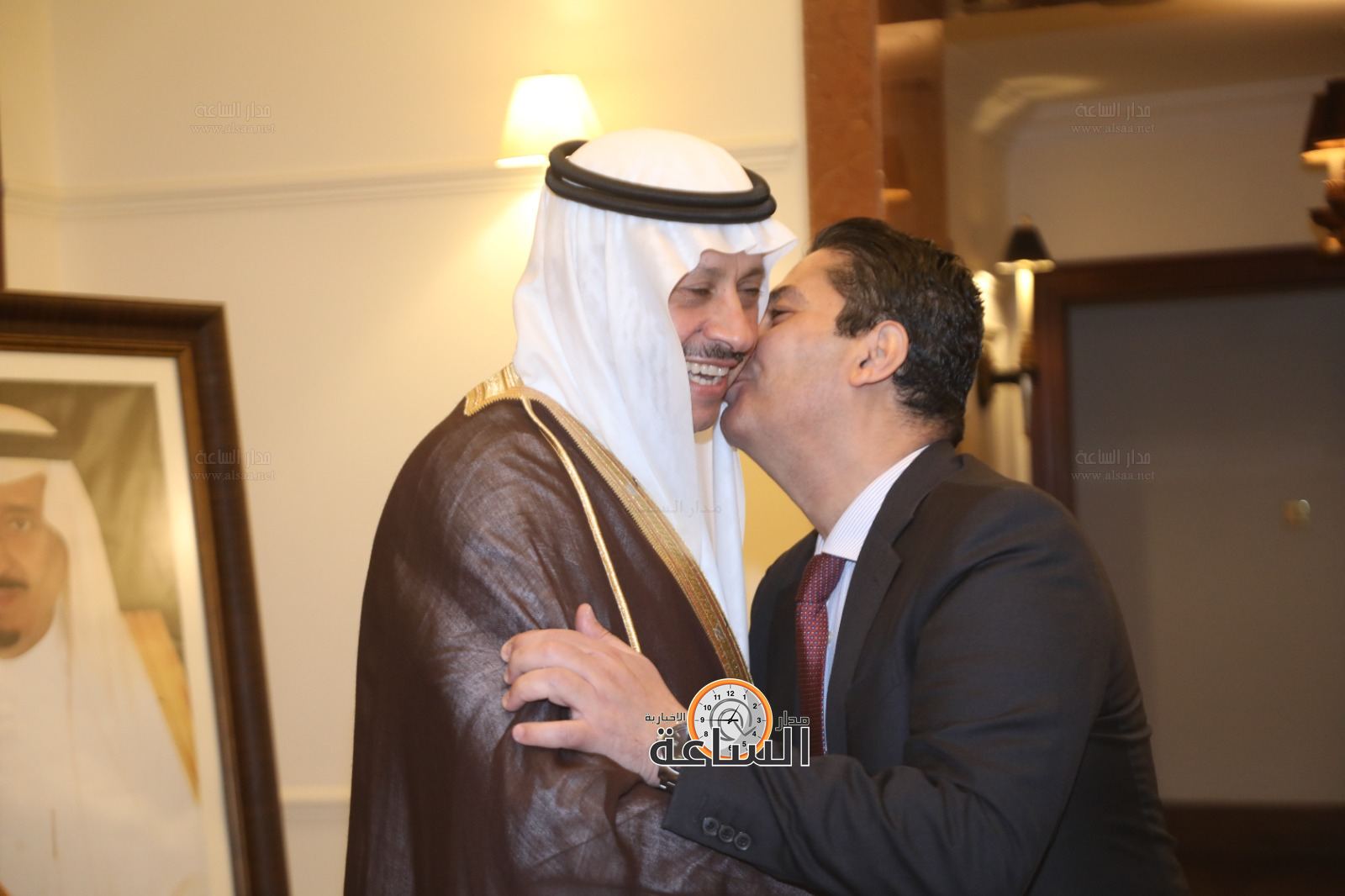 Madar Al-Saa Images 0.03824251935160561