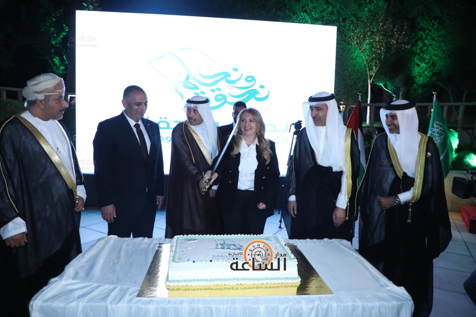 Madar Al-Saa Images 0.09012868163554355