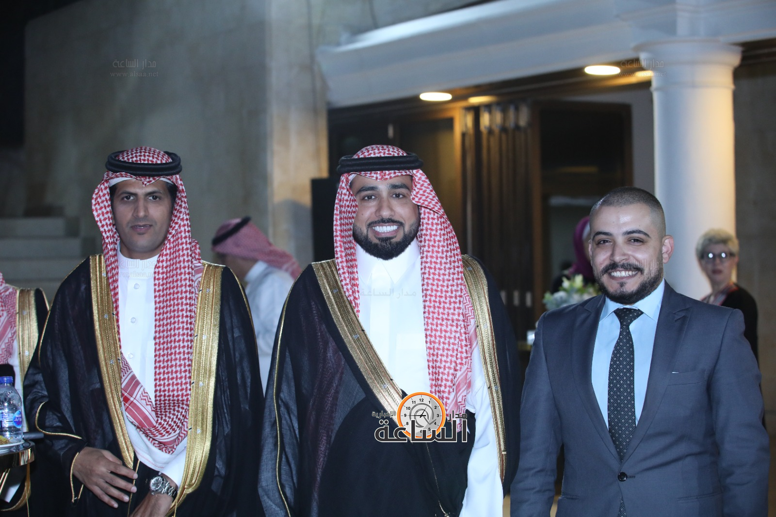 Madar Al-Saa Images 0.4864563865347402