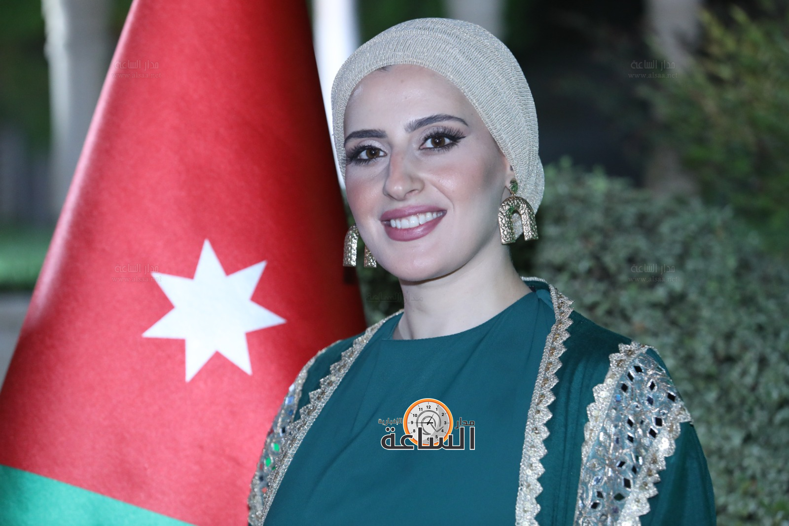 Madar Al-Saa Images 0.750086123139555