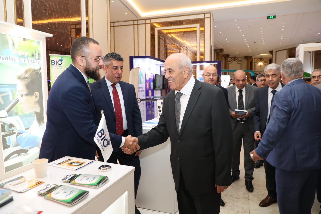 Madar Al-Saa Images 0.2048917172994551