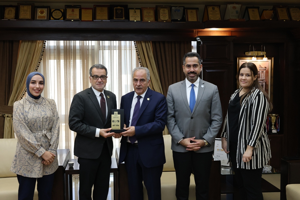 Madar Al-Saa Images 0.8273130475818835