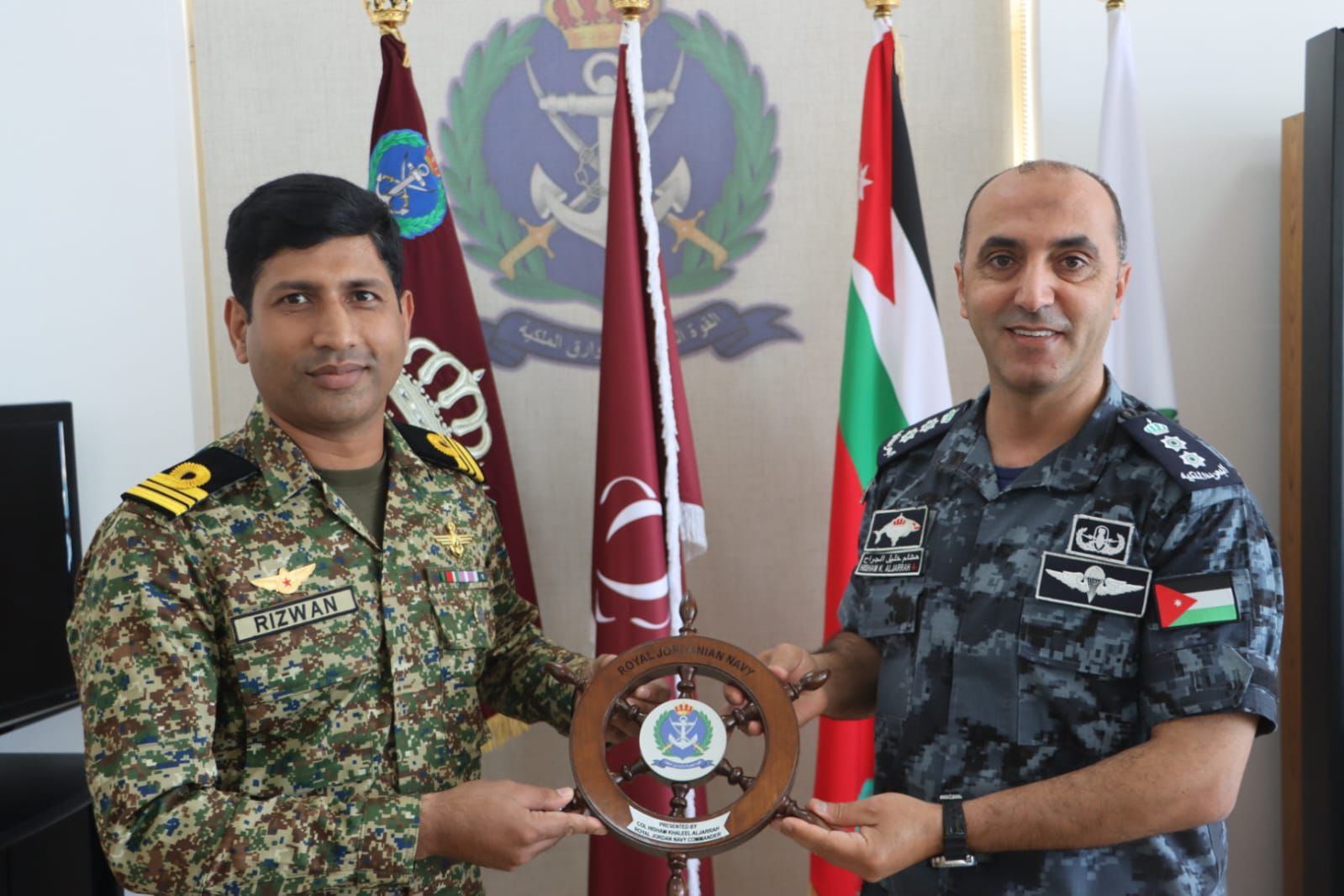 Madar Al-Saa Images 0.4459548634879156