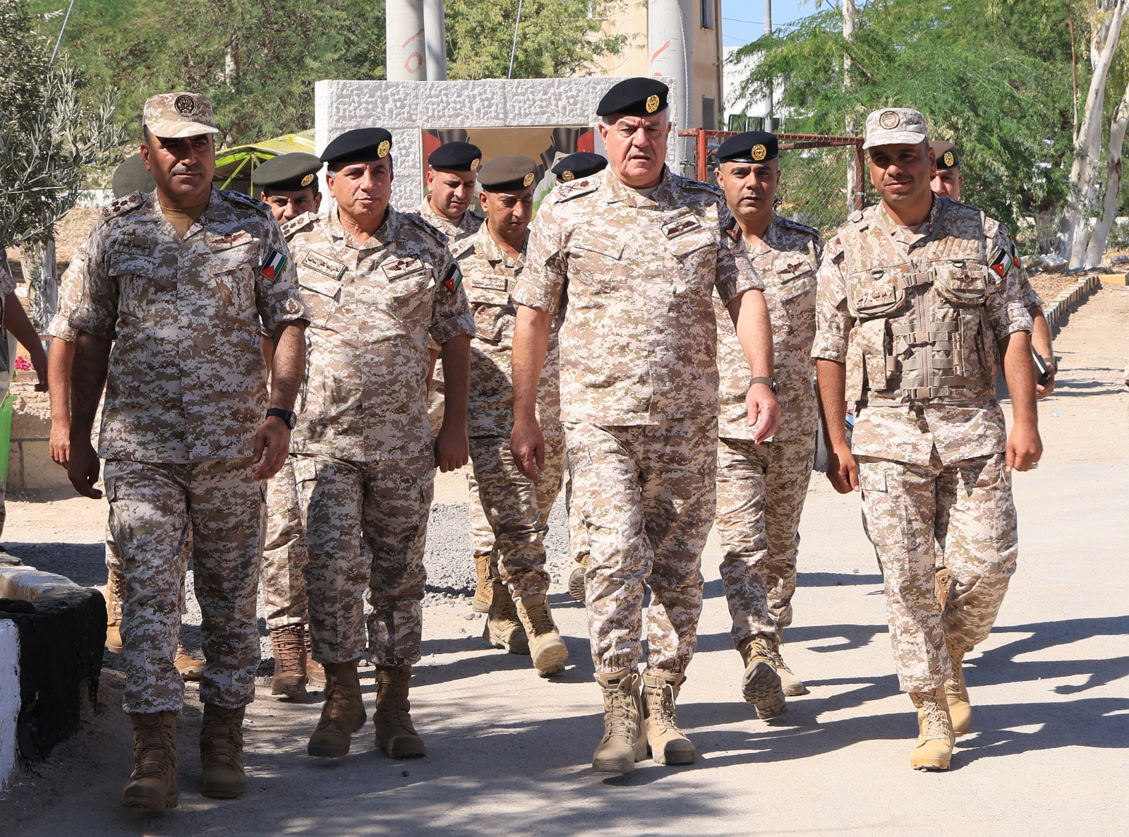 Madar Al-Saa Images 0.8653758333626773