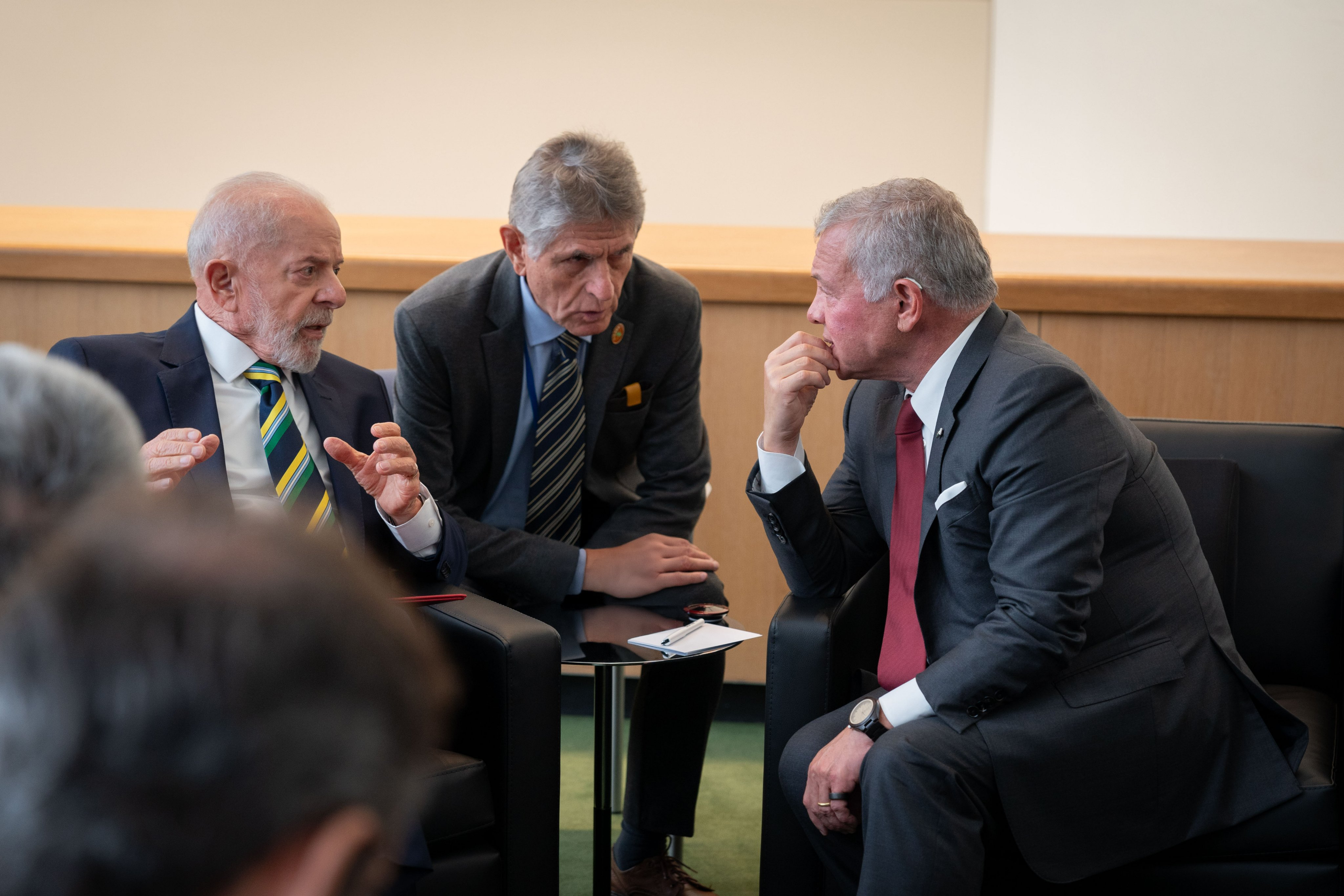 Madar Al-Saa Images 0.7785075531187018